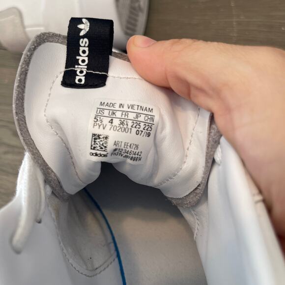 Adidas Sleek Mid Sneakers Size 5.5 - Picture 6 of 7